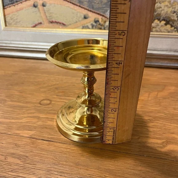 VINTAGE BRASS-STYLE CANDLE HOLDER - Picture 10 of 13